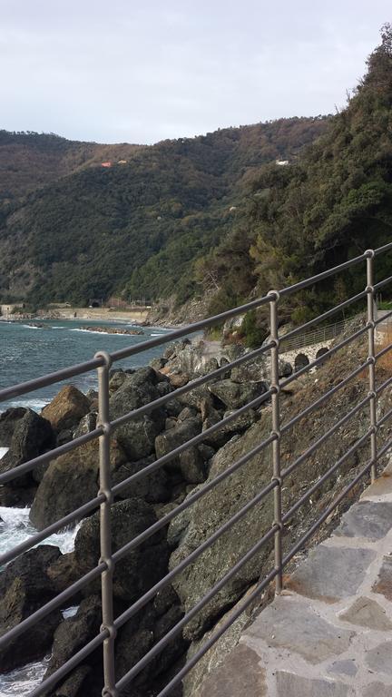 Sostio A Levante Framura Bagian luar foto