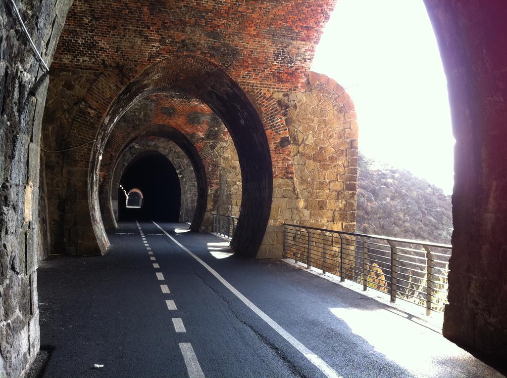 Sostio A Levante Framura Bagian luar foto